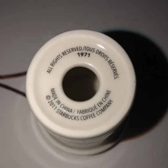 Starbucks Ornaments Lot-Starbucks Cups Ornaments 1971, 1992, 2011, 2011 Holiday - Picture 3 of 10